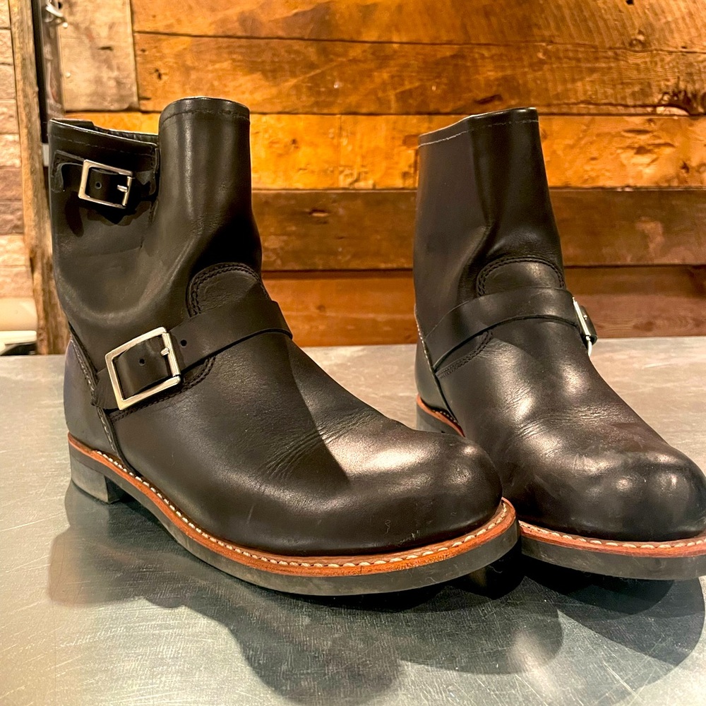 Womens Moto Style Leather With Buckle Red Wing Boots Size 11